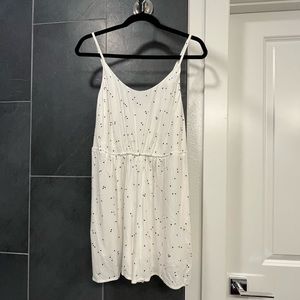 White polka dotted jumper